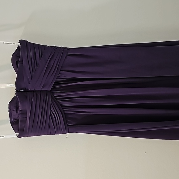 Purple strapless gown size 2. Sheer overlay. Fitted at the bust. DAVIDS… - Picture 6 of 13